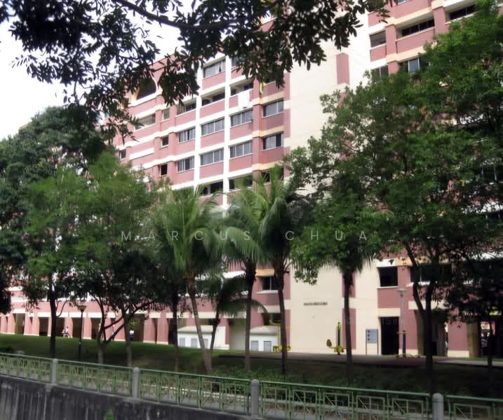 444 Hougang Avenue 8, 444 Hougang Avenue 8, Room Rental, 100 sqft, HDB Flat For Rent, by Marcus Chua, 500152742 - Exterior - PropertyGuru.com.sg