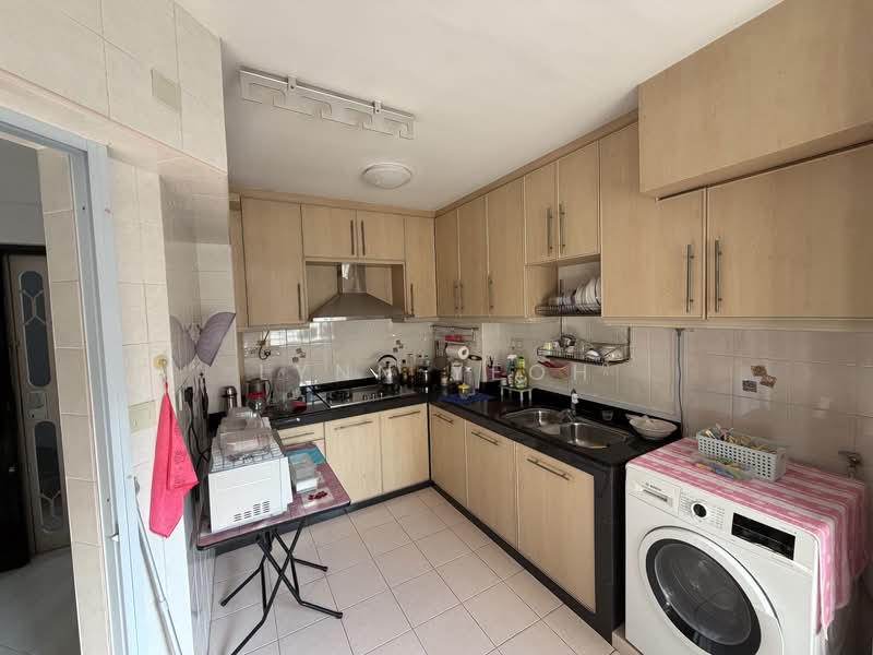 508B Wellington Circle, 508B Wellington Circle, 3 Bedrooms, 990 sqft, HDB Flat For Rent, by Lynn Yeoh, 500152750 - Kitchen - PropertyGuru.com.sg