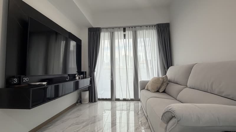 The Landmark, 173 Chin Swee Road, 2 Bedrooms, 678 sqft, Condominium For Sale, by Jolene See, 500152756 - Living Room - PropertyGuru.com.sg