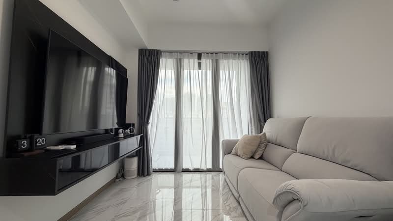 The Landmark, 173 Chin Swee Road, 2 Bedrooms, 678 sqft, Condominium For Sale, by Jolene See, 500152756 - Living Room - PropertyGuru.com.sg