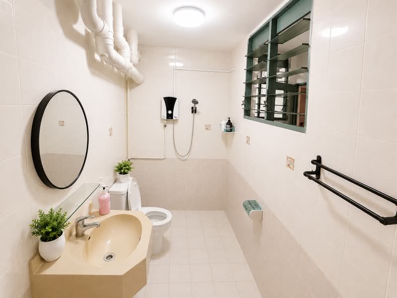 453 Choa Chu Kang Avenue 4, 453 Choa Chu Kang Avenue 4, 3 Bedrooms, 1,324 sqft, HDB Flat For Sale, by John Lee, 500152759 - Bathroom - PropertyGuru.com.sg