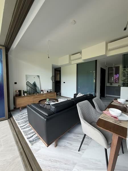 The Landmark, 173 Chin Swee Road, 3 Bedrooms, 1,076 sqft, Condominium For Rent, by Ros Salleh, 500152773 - Living Room - PropertyGuru.com.sg
