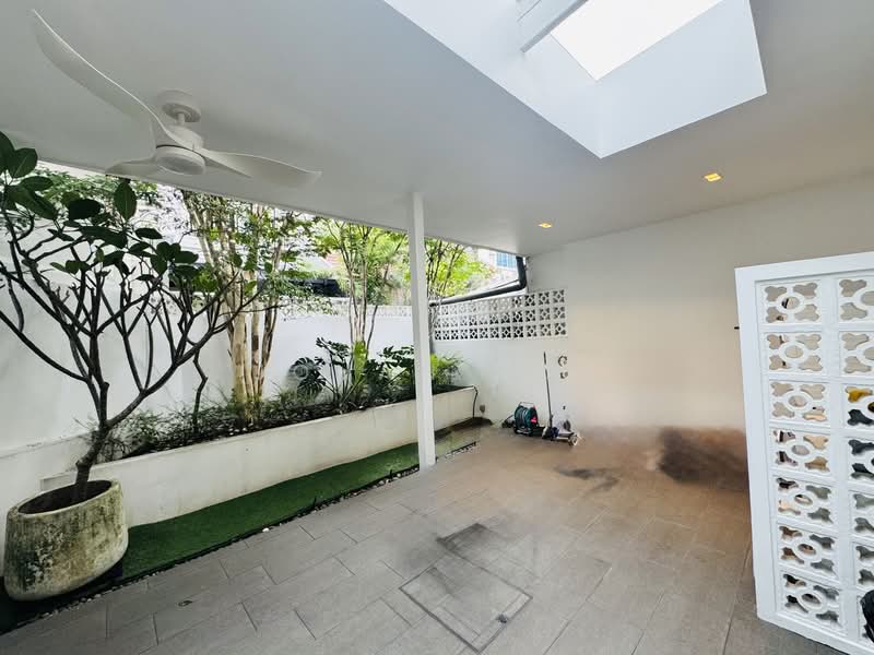 Exclusive ⭐️2 Sty Katong Joo Chiat Terrace⭐️Renovated Colonial Style ⭐️Move in condition, Everitt Road Langsat Road Lorong Changi Mangis Road Joo Chiat Terrace, 4 Bedrooms, 3,000 sqft, Terraced House For Sale, by Johan Koh, 500152797 - Exterior - PropertyGuru.com.sg