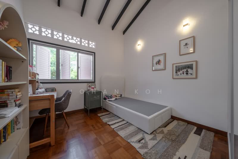 Exclusive ⭐️2 Sty Katong Joo Chiat Terrace⭐️Renovated Colonial Style ⭐️Move in condition, Everitt Road Langsat Road Lorong Changi Mangis Road Joo Chiat Terrace, 4 Bedrooms, 3,090 sqft, Terraced House For Sale, by Johan Koh, 500152797 - Bedroom - PropertyGuru.com.sg
