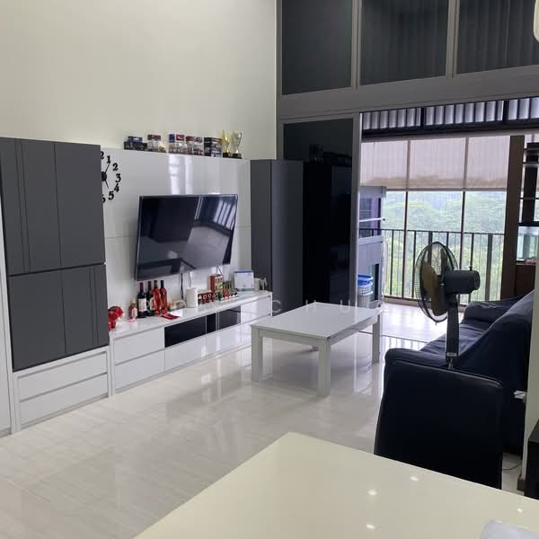Bellewoods, 100 Woodlands Avenue 5, 3 Bedrooms, 1,216 sqft, Executive Condominium For Sale, by Roy Chua, 500152811 - Living Room - PropertyGuru.com.sg