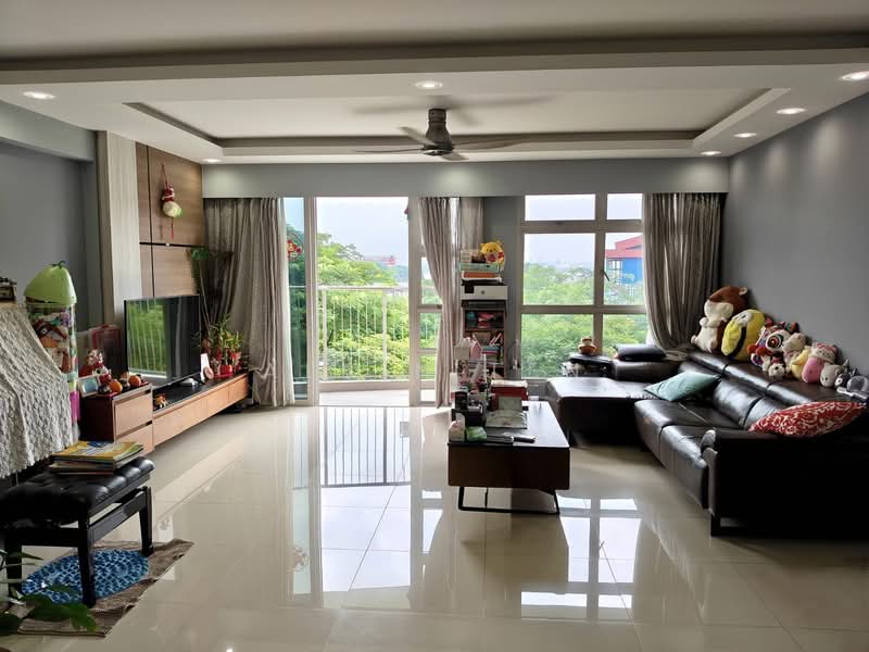 325A Sumang Walk, 325A Sumang Walk, 3 Bedrooms, 1,249 sqft, HDB Flat For Sale, by Alvin Ten, 500152813 - Living Room - PropertyGuru.com.sg