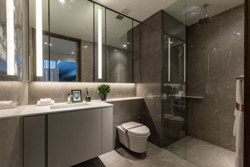 Grand Dunman, , 3 Bedrooms, 1,119 sqft, Condominium For Sale, by Joy Shi 施谨婉, 500152817 - Bathroom - PropertyGuru.com.sg