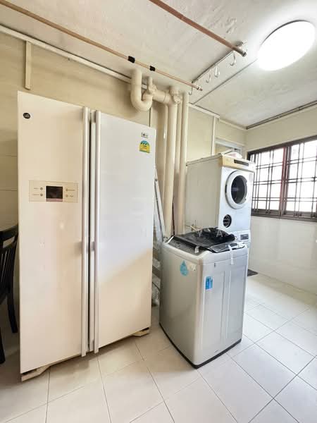 333 Clementi Avenue 2, 333 Clementi Avenue 2, 4 Bedrooms, 990 sqft, HDB Flat For Rent, by Ellynn Yap, 500152834 - Interior - PropertyGuru.com.sg