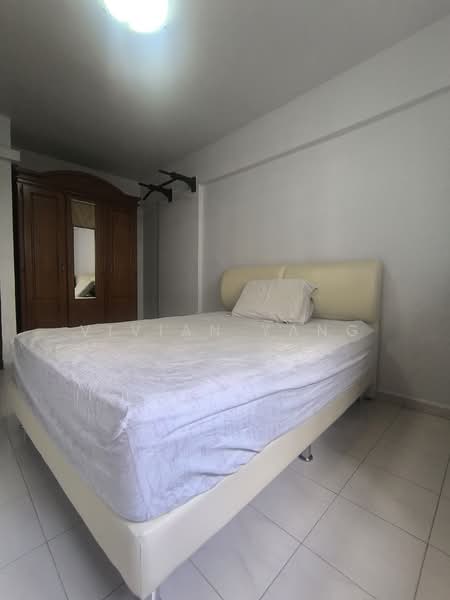 217 Jurong East Street 21, 217 Jurong East Street 21, Room Rental, 100 sqft, HDB Flat For Rent, by Vivian Yang, 500152841 - Bedroom - PropertyGuru.com.sg