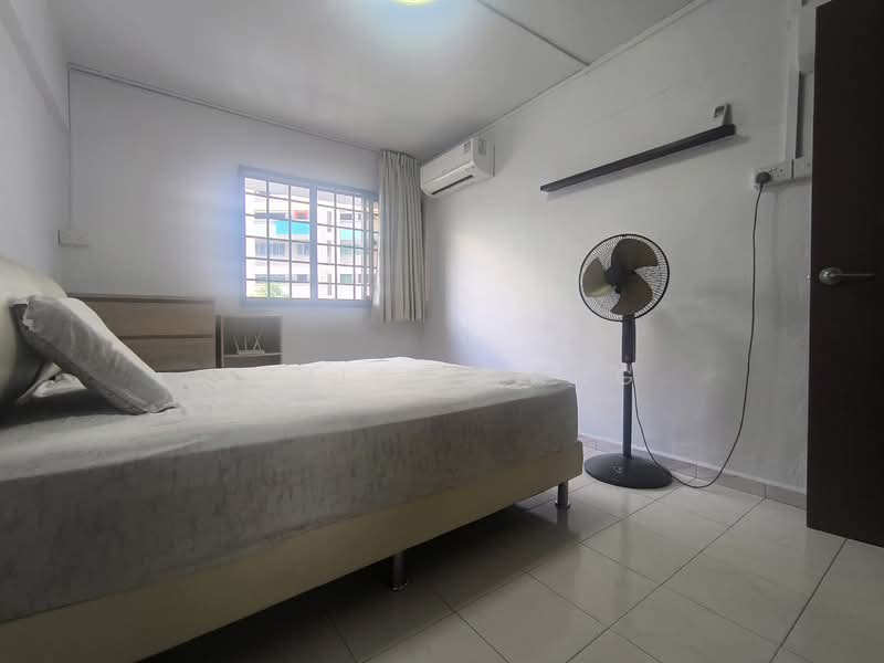 217 Jurong East Street 21, 217 Jurong East Street 21, Room Rental, 100 sqft, HDB Flat For Rent, by Vivian Yang, 500152841 - Bedroom - PropertyGuru.com.sg