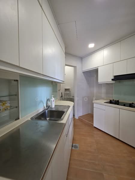 Eastpoint Green, 3 Simei Street 3, 2 Bedrooms, 904 sqft, Condominium For Rent, by Gene Pok, 500152864 - Kitchen - PropertyGuru.com.sg