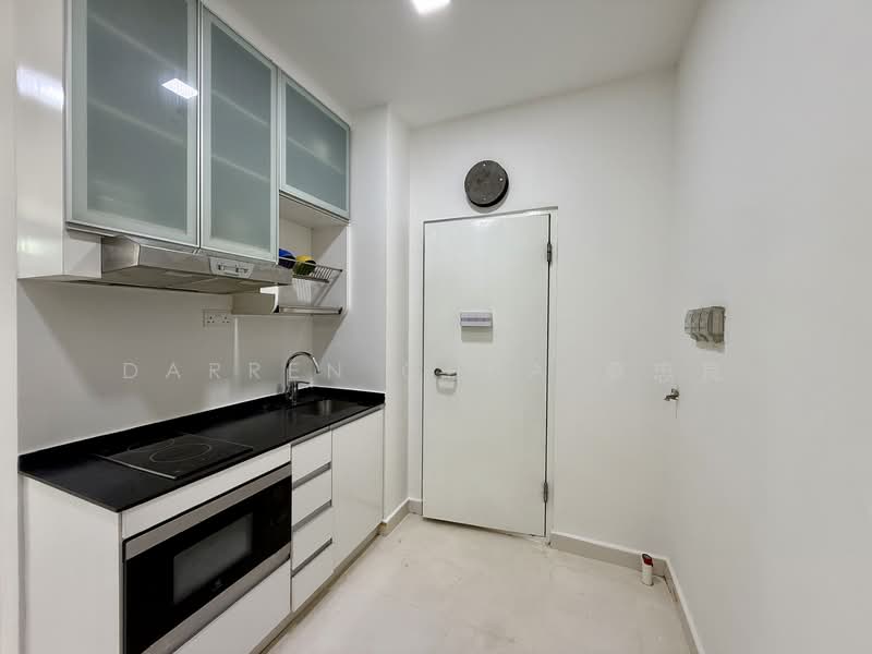 Parc Rosewood, 73 Rosewood Drive, 2 Bedrooms, 764 sqft, Condominium For Rent, by Darren Chua 蔡忠良, 500152865 - Kitchen - PropertyGuru.com.sg