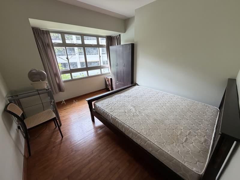 301C Punggol Central, 301C Punggol Central, 3 Bedrooms, 1,001 sqft, HDB Flat For Rent, by Zane Soo 苏昱能, 500152867 - Common Bedroom 1 - PropertyGuru.com.sg