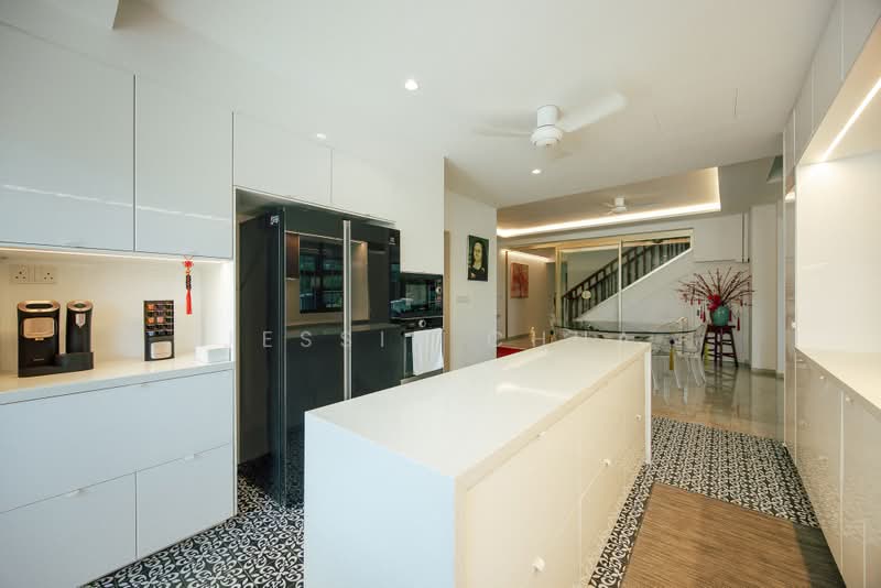 Namly Drive, , 3 Bedrooms, 3,800 sqft, Semi-Detached House For Sale, by Jessin Chua, 500152878 - Kitchen - PropertyGuru.com.sg