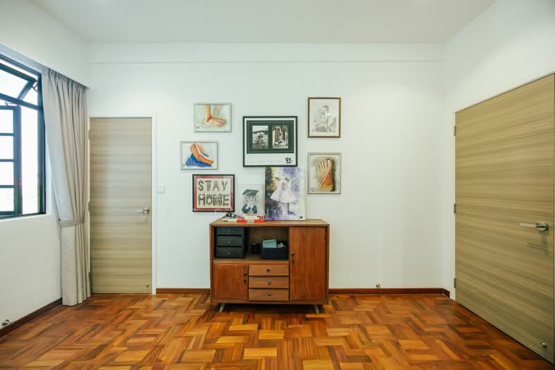 Namly Drive, , 3 Bedrooms, 3,800 sqft, Semi-Detached House For Sale, by Jessin Chua, 500152878 - Bedroom - PropertyGuru.com.sg