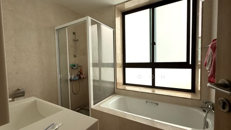 Varsity Park Condominium, 34 West Coast Road, 3 Bedrooms, 1,464 sqft, Condominium For Rent, by Phyllis Goh, 500152885 - Bathroom - PropertyGuru.com.sg