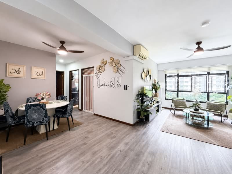 610C Tampines North Drive 1, 610C Tampines North Drive 1, 3 Bedrooms, 1,001 sqft, HDB Flat For Sale, by Nazri Baobed, 500152887 - Living Room - PropertyGuru.com.sg