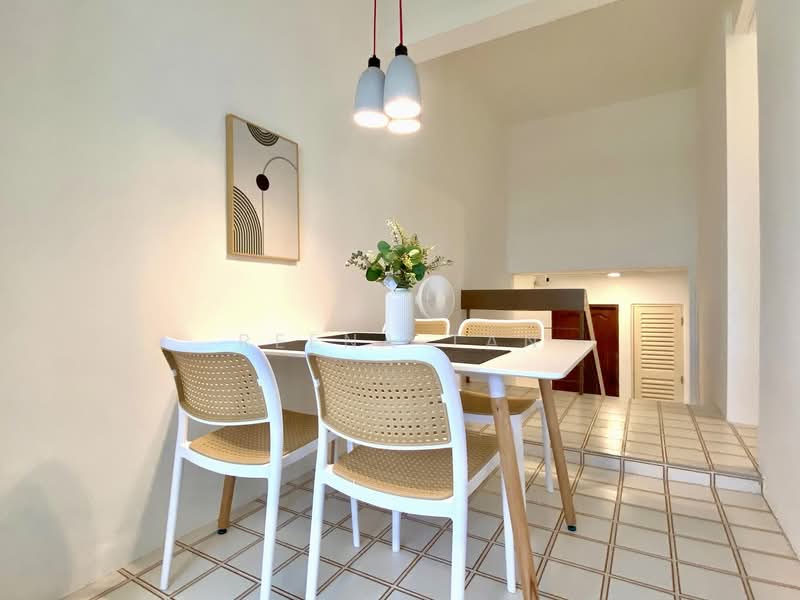 Pine Grove, 1N Pine Grove, Room Rental, 280 sqft, Condominium For Rent, by Reena Tan, 500152893 - PropertyGuru.com.sg