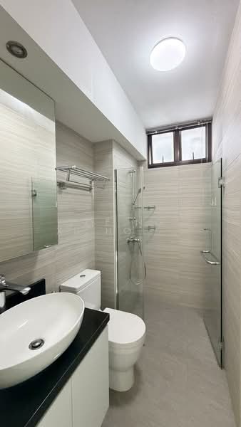 630 Senja Road, 630 Senja Road, 3 Bedrooms, 1,184 sqft, HDB Flat For Sale, by Joe Ng Xu Hong 黄緒汯, 500152906 - Bathroom - PropertyGuru.com.sg