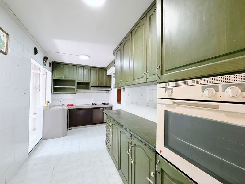 286C Toh Guan Road, 286C Toh Guan Road, 4 Bedrooms, 1,550 sqft, HDB Flat For Sale, by Sofian Roslan, 500152910 - Kitchen - PropertyGuru.com.sg