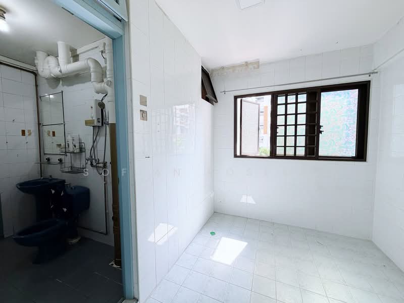 286C Toh Guan Road, 286C Toh Guan Road, 4 Bedrooms, 1,550 sqft, HDB Flat For Sale, by Sofian Roslan, 500152910 - Bathroom - PropertyGuru.com.sg
