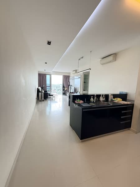 Kovan Melody, 37 Kovan Road, 3 Bedrooms, 1,227 sqft, Condominium For Sale, by Josephine Lim, 500152917 - Living Room - PropertyGuru.com.sg