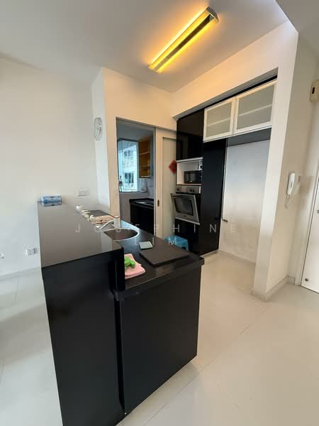 Kovan Melody, 37 Kovan Road, 3 Bedrooms, 1,227 sqft, Condominium For Sale, by Josephine Lim, 500152917 - Kitchen - PropertyGuru.com.sg