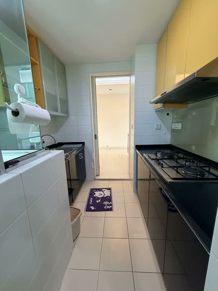 Kovan Melody, 37 Kovan Road, 3 Bedrooms, 1,227 sqft, Condominium For Sale, by Josephine Lim, 500152917 - Kitchen - PropertyGuru.com.sg