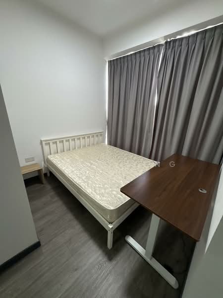 Gem Residences, , 2 Bedrooms, 678 sqft, Condominium For Rent, by Norah Wang, 500152927 - Bedroom - PropertyGuru.com.sg