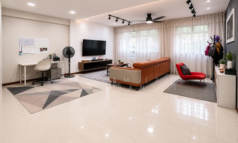 674B Fern Grove @ Yishun, 674B Yishun Avenue 4, 3 Bedrooms, 1,205 sqft, HDB Flat For Sale, by Norizzam (Zam Boleh Bantu), 500152931 - Living Room - PropertyGuru.com.sg