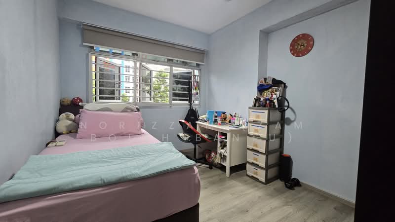 674B Fern Grove @ Yishun, 674B Yishun Avenue 4, 3 Bedrooms, 1,205 sqft, HDB Flat For Sale, by Norizzam (Zam Boleh Bantu), 500152931 - Bedroom - PropertyGuru.com.sg