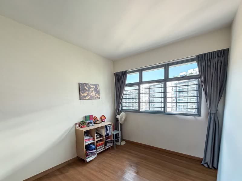 621B Tampines Street 61, 621B Tampines Street 61, 3 Bedrooms, 1,216 sqft, HDB Flat For Sale, by Cher Cuiyi, 500152935 - Bedroom - PropertyGuru.com.sg