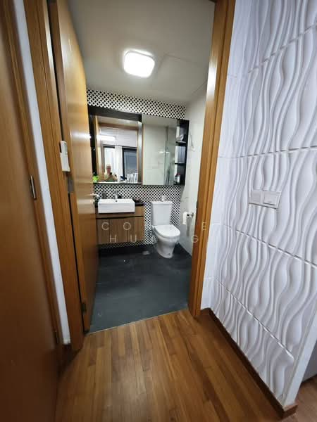 The Verandah Residences, 227 Pasir Panjang Road, Room Rental, 150 sqft, Condominium For Rent, by Connie Huang, 500152939 - Bathroom - PropertyGuru.com.sg