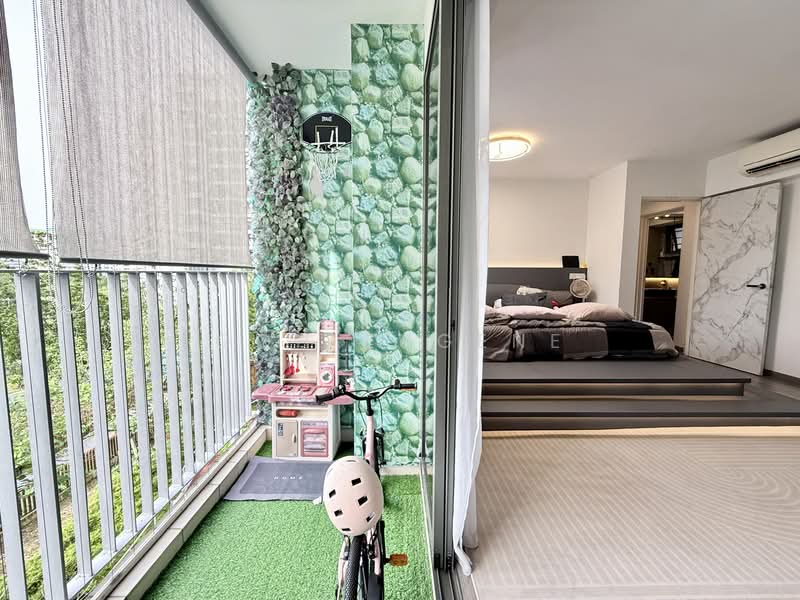 348B Yishun Avenue 11, 348B Yishun Avenue 11, 3 Bedrooms, 1,206 sqft, HDB Flat For Sale, by Goh Eugene, 500152944 - Bedroom balcony - PropertyGuru.com.sg