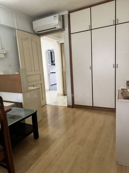 20 Hougang Avenue 3, 20 Hougang Avenue 3, 2 Bedrooms, 786 sqft, HDB Flat For Sale, by Elsie Heng, 500152946 - Common Bedroom - PropertyGuru.com.sg