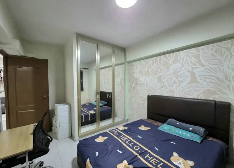 690D Choa Chu Kang Crescent, 690D Choa Chu Kang Crescent, 3 Bedrooms, 969 sqft, HDB Flat For Sale, by Glen Tay, 500152951 - Bedroom - PropertyGuru.com.sg