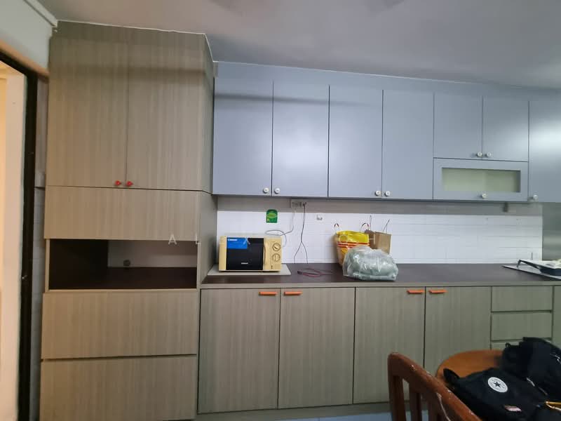 368 Bukit Batok Street 31, 368 Bukit Batok Street 31, 3 Bedrooms, 1,011 sqft, HDB Flat For Rent, by Alex Teoh, 500152954 - Kitchen - PropertyGuru.com.sg