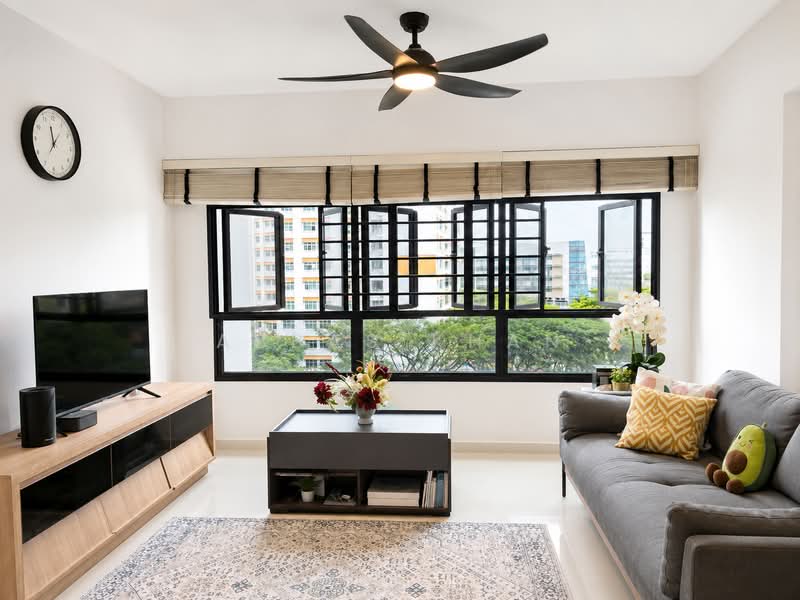 868A Tampines Avenue 8, 868A Tampines Avenue 8, 3 Bedrooms, 990 sqft, HDB Flat For Sale, by Abbas Khan, 500152955 - Living Room - PropertyGuru.com.sg