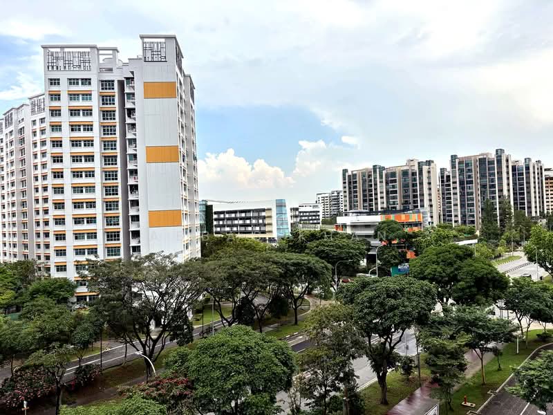 868A Tampines Avenue 8, 868A Tampines Avenue 8, 3 Bedrooms, 990 sqft, HDB Flat For Sale, by Abbas Khan, 500152955 - Exterior - PropertyGuru.com.sg