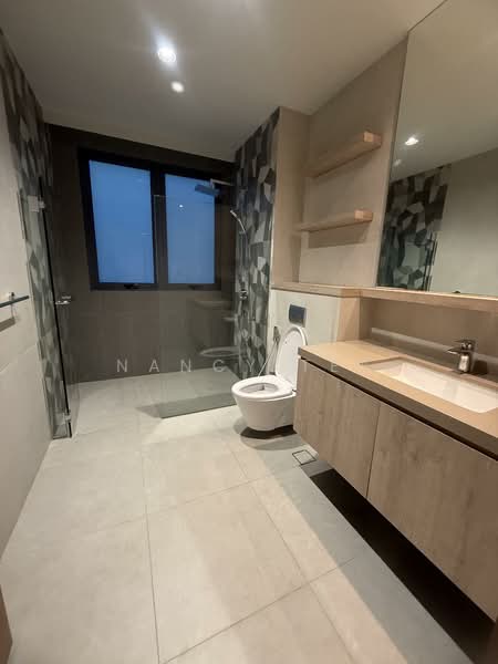 Sembawang Springs Estate, Jalan Salang, 5 Bedrooms, 6,500 sqft, Semi-Detached House For Rent, by Nancy Tey, 500152973 - Bathroom - PropertyGuru.com.sg