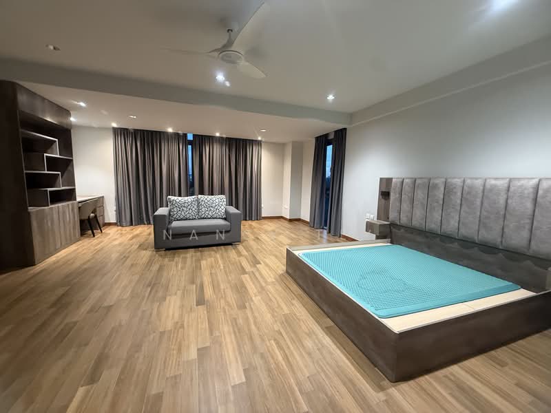 Sembawang Springs Estate, Jalan Salang, 5 Bedrooms, 6,500 sqft, Semi-Detached House For Rent, by Nancy Tey, 500152973 - Bedroom - PropertyGuru.com.sg