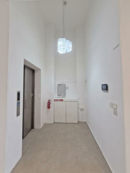 448 serangoon, 448 Serangoon Road, 450 sqft, Office For Rent, by Peter Han, 500152978 - CommercialGuru.com.sg
