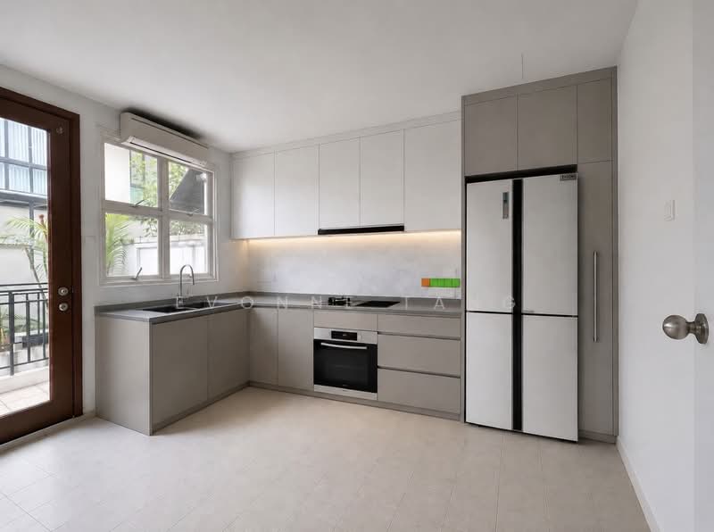 Horizon Green, Ang Mo Kio Avenue 2, 6 Bedrooms, 3,638 sqft, Terraced House For Rent, by Evonne Tang, 500152983 - Kitchen - PropertyGuru.com.sg