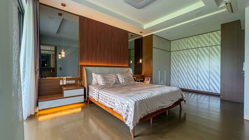 Nim Collection, Nim Terrace, 5 Bedrooms, 4,293 sqft, Terraced House For Sale, by May Chua, 500152990 - Master Bedroom - PropertyGuru.com.sg