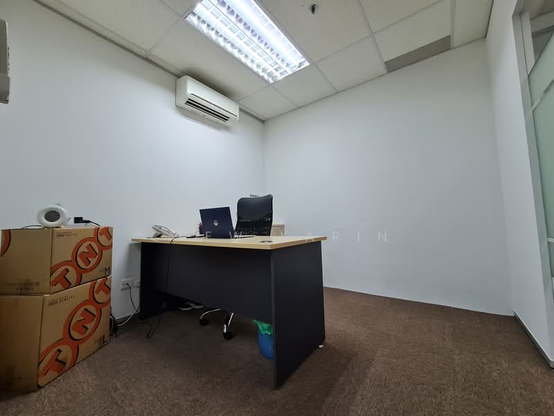 Toh Guan Centre, 21 Toh Guan Road East, 958 sqft, Factory / Workshop (B2) For Sale, by Chew Karin, 500153016 - CommercialGuru.com.sg