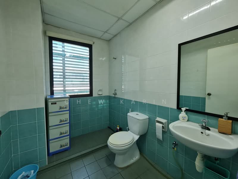 Toh Guan Centre, 21 Toh Guan Road East, 958 sqft, Factory / Workshop (B2) For Sale, by Chew Karin, 500153016 - CommercialGuru.com.sg