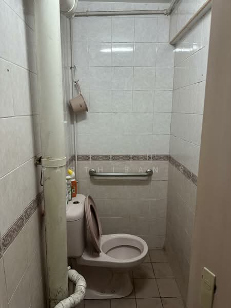 111 Commonwealth Crescent, 111 Commonwealth Crescent, 3 Bedrooms, 646 sqft, HDB Flat For Sale, by Parthiban R, 500153021 - PropertyGuru.com.sg