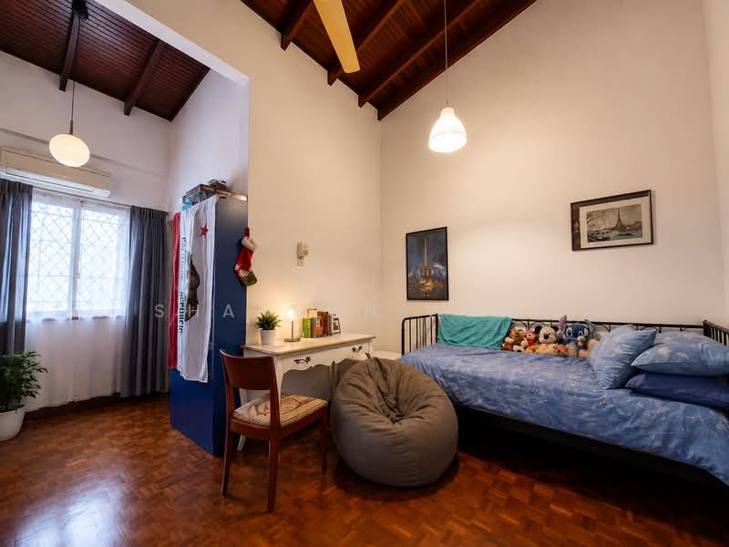 D15 Detached House near Goodman Road, Katong / Paya Lebar / Geylang / Tanjong Katong / Joo Chiat / Marine Parade / East Coast / Dakota / Avon road / Lim Ah Woo / Sandy lane / Rose lane / Green lane / Cranborne / Siglap / Kembangan / Broadrick / Arthur Road / Goodman road / Wimborne, 6 Bedrooms, 3,000 sqft, Detached House For Sale, by Shannon Wong, 500153030 - Room 1 - PropertyGuru.com.sg
