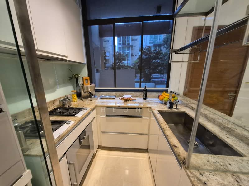 Seahill, West Coast Crescent, 4 Bedrooms, 3,574 sqft, Condominium For Sale, by Sean Li-wen Cheong, 500153035 - Kitchen - PropertyGuru.com.sg