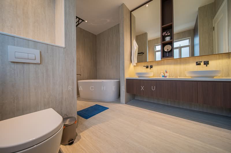 Greenwood Crescent, Greenwood Crescent, 5 Bedrooms, 5,550 sqft, Semi-Detached House For Rent, by Rachel Xu, 500153036 - Bathroom - PropertyGuru.com.sg